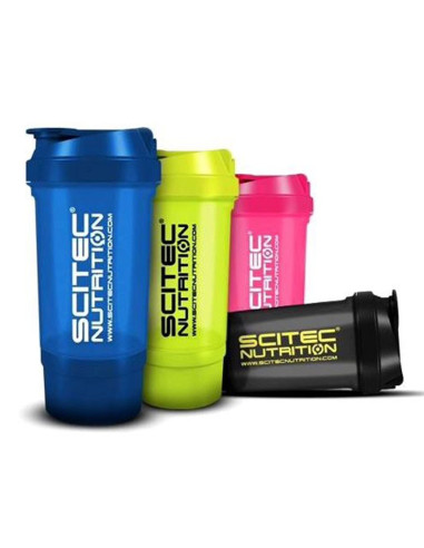 shaker avec réserve scitec nutrition